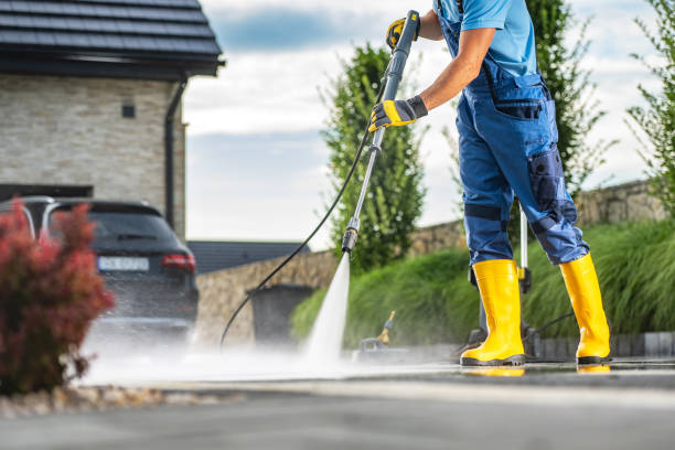 Best Parking Lot and Garage Cleaning  in St Helena, CA